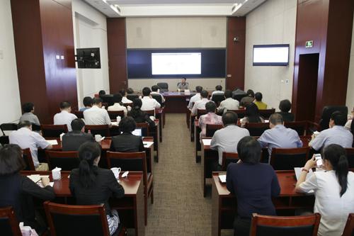 市商務委黨組學習擴大會