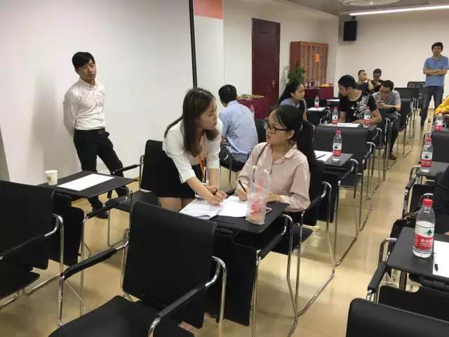 “企業(yè)未來·信譽先行”——珍島攜手百度召開V認證華東推介會